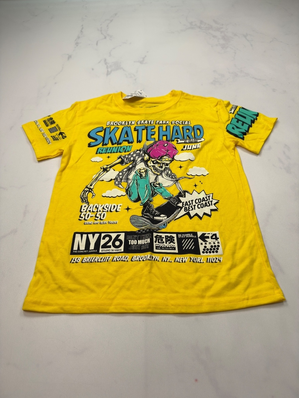 Fresh Laundry Skate Hard Graphic Tee Yellow 2000s Streetwear - Boys S